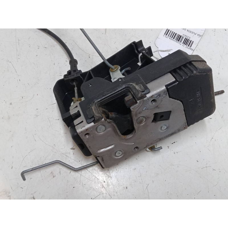 Recambio de cerradura puerta delantera derecha para renault trafic ii furgoneta (fl) 1.9 dci 80 (fl0b) referencia OEM IAM 770031 Recambio de cerradura puerta delantera derecha para renault trafic ii furgoneta (fl) 1.9 dci 80 (fl0b) referencia OEM IAM 770031