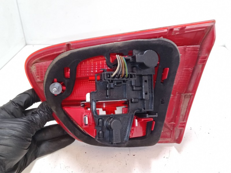 Recambio de piloto trasero porton izquierdo para seat ibiza iv st (6j8, 6p8) 1.6 tdi referencia OEM IAM 6J8945093  