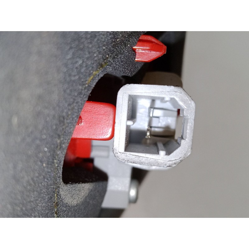 Recambio de piloto trasero porton izquierdo para alfa romeo 147 (937_) 1.9 jtd (937.axd1a, 937.bxd1a) referencia OEM IAM   