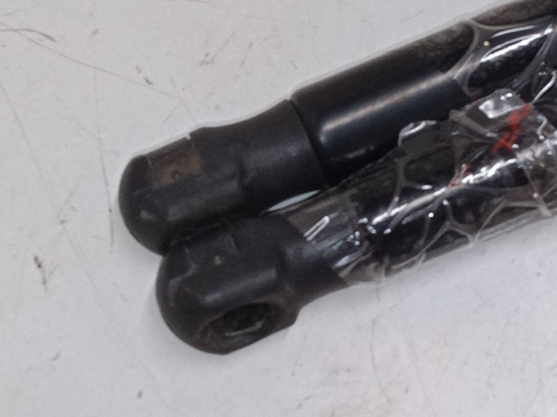 Recambio de amortiguadores malet/porton para volkswagen polo v (6r1, 6c1) 1.4 (6r1) referencia OEM IAM   