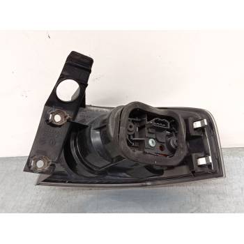 PILOTO TRASERO IZQUIERDO 6l6945095 