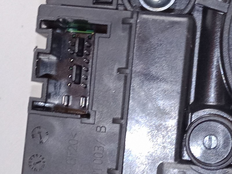 Recambio de elevalunas electrico delantero izquierdo para volkswagen polo v (6r1, 6c1) 1.4 (6r1) referencia OEM IAM 6R0959801R  