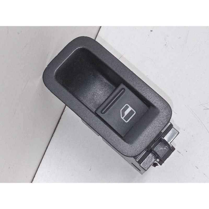 Recambio de mando elevalunas trasero derecho para volkswagen polo v (6r1, 6c1) 1.4 (6r1) referencia OEM IAM 6R0867255B  