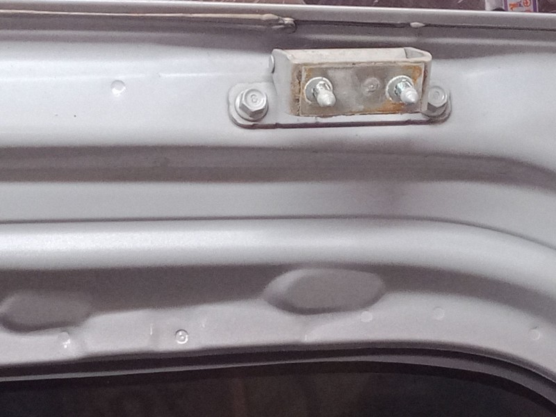 Recambio de porton trasero para hyundai i800 se crdi auto euro6 a51az1 referencia OEM IAM   