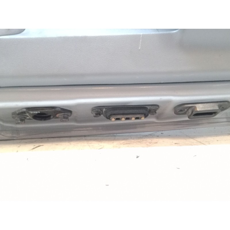 Recambio de puerta lateral corredera derecha para hyundai i800 se crdi auto euro6 a51az1 referencia OEM IAM   