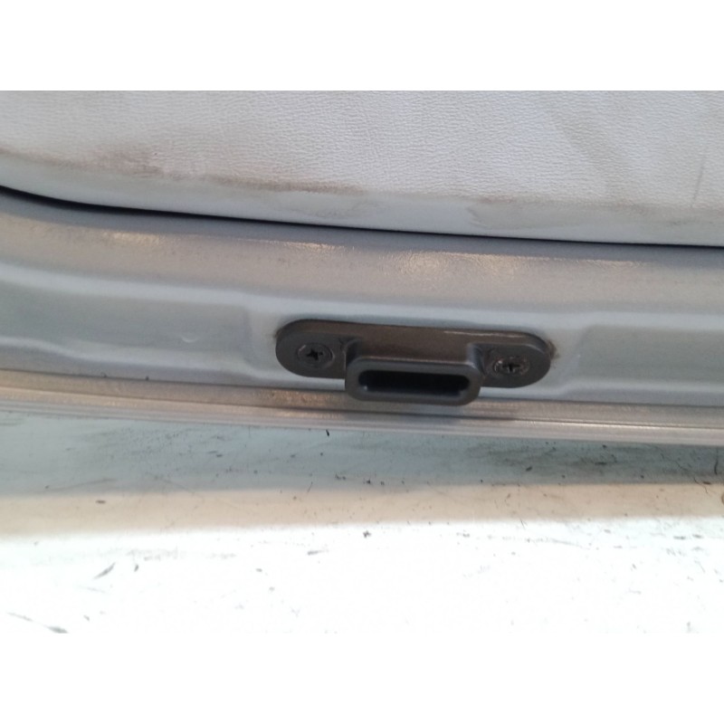 Recambio de puerta lateral corredera derecha para hyundai i800 se crdi auto euro6 a51az1 referencia OEM IAM   