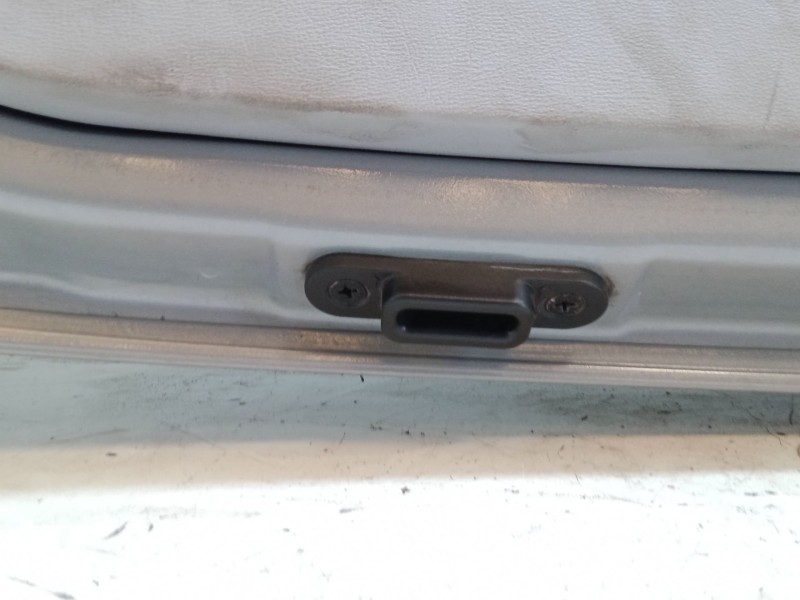 Recambio de puerta lateral corredera derecha para hyundai i800 se crdi auto euro6 a51az1 referencia OEM IAM   