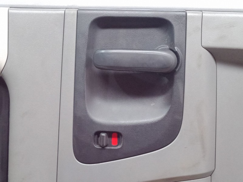 Recambio de puerta lateral corredera izquierda para hyundai i800 se crdi auto euro6 a51az1 referencia OEM IAM   