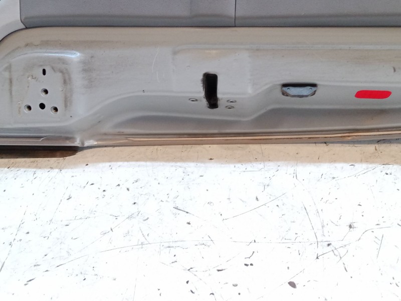 Recambio de puerta lateral corredera izquierda para hyundai i800 se crdi auto euro6 a51az1 referencia OEM IAM   