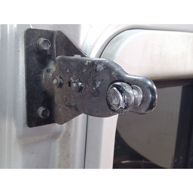 Recambio de puerta lateral corredera izquierda para hyundai i800 se crdi auto euro6 a51az1 referencia OEM IAM   