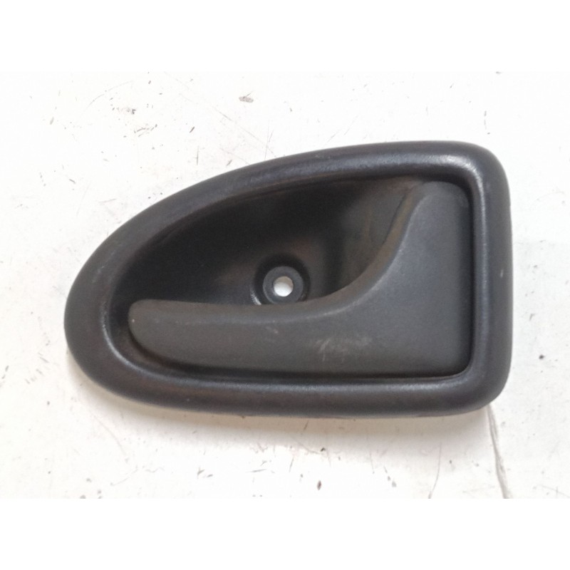 Recambio de maneta interior puerta delantera derecha para opel vivaro a furgoneta (x83) 2.0 cdti (f7) referencia OEM IAM   