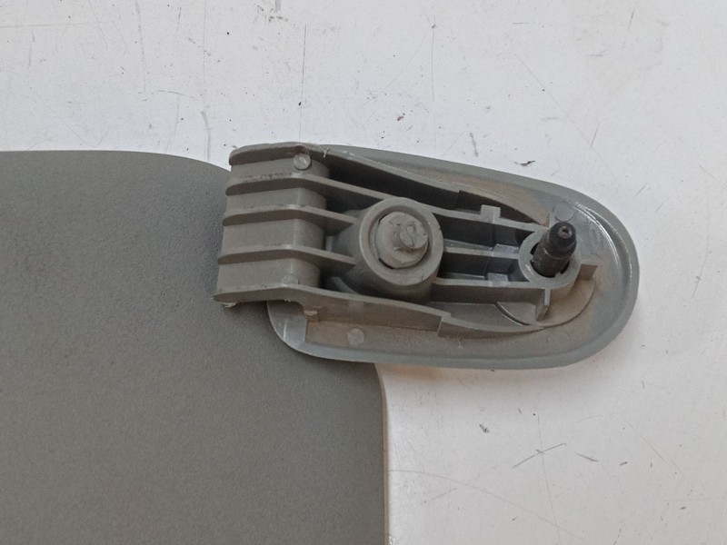 Recambio de parasol derecho para opel vivaro a furgoneta (x83) 2.0 cdti (f7) referencia OEM IAM   