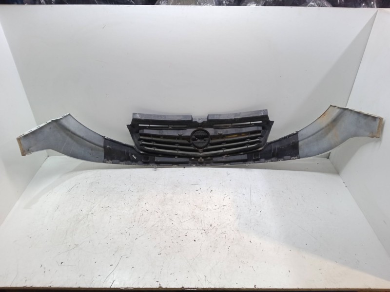 Recambio de rejillas capo para opel vivaro a furgoneta (x83) 2.0 cdti (f7) referencia OEM IAM   