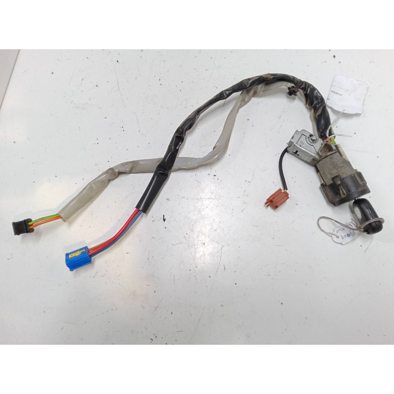 Recambio de clausor para peugeot partner monospace (5_, g_) 1.6 hdi 75 referencia OEM IAM 9663123280  