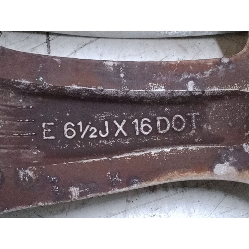 Recambio de llanta aluminio 16´´ para kia sportage ii (je_, km_) 2.0 crdi referencia OEM IAM E6.5JX16  