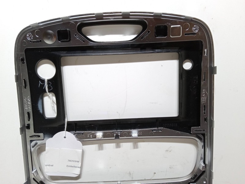 Recambio de embellecedor ( radio, clima ) consola central para renault clio iv (bh_) 1.5 dci 90 referencia OEM IAM   
