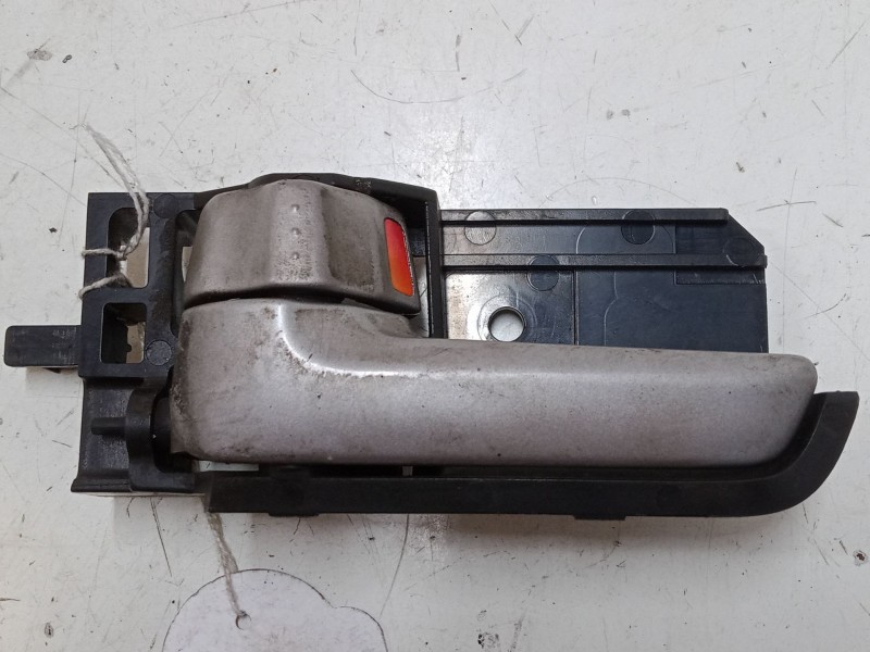 Recambio de maneta interior puerta delantera izquierda para suzuki swift iii (mz, ez) 1.3 ddis (rs 413d) referencia OEM IAM   