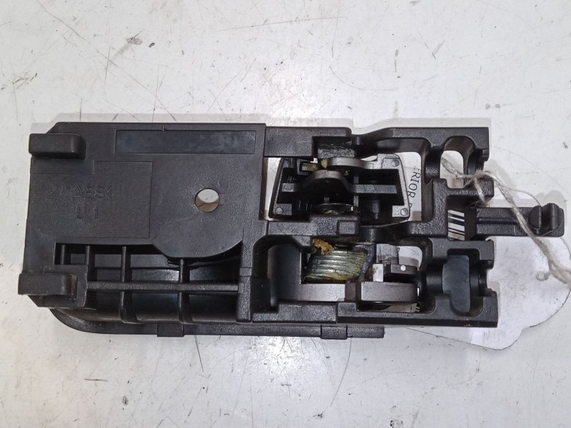 Recambio de maneta interior puerta delantera izquierda para suzuki swift iii (mz, ez) 1.3 ddis (rs 413d) referencia OEM IAM   