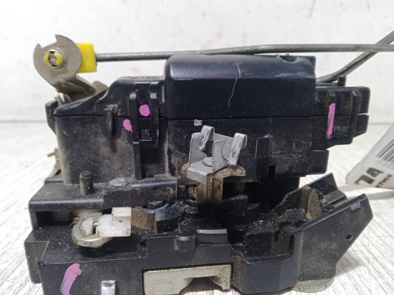 CERRADURA PUERTA DELANTERA DERECHA 