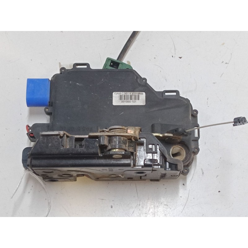 Recambio de cerradura puerta delantera izquierda para seat ibiza iii (6l1) 1.4 16v referencia OEM IAM 15AMC3B1  15AMC3B1 837015A
