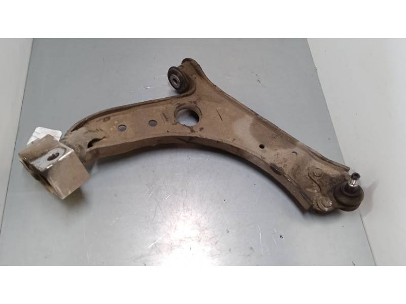 BRAZO SUSPENSION INFERIOR DELANTERO DERECHO 1K0407152BD 