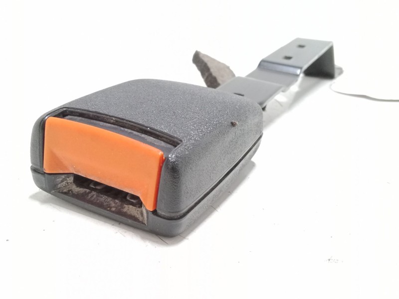 Recambio de anclaje cinturon delantero izquierdo para volkswagen golf iii variant (1h5) 1.6 referencia OEM IAM 1H0857755  