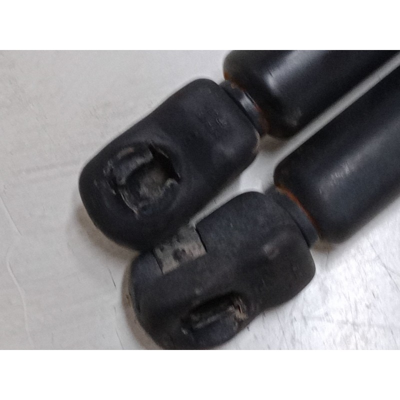 Recambio de amortiguadores malet/porton para volkswagen golf iii variant (1h5) 1.6 referencia OEM IAM   