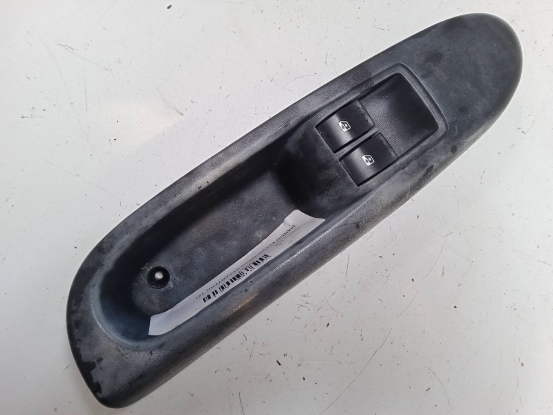 Recambio de mando elevalunas delantero izquierdo para renault clio ii (bb_, cb_) 1.2 (bb0a, bb0f, bb10, bb1k, bb28, bb2d, bb2h, 