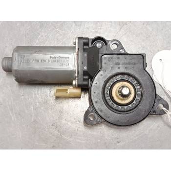 MOTOR ELEVALUNA DELANTERO IZQUIERDO 0130821938 