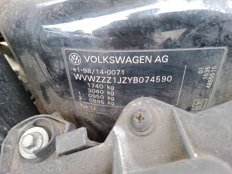 VOLKSWAGEN GOLF IV (1J1)