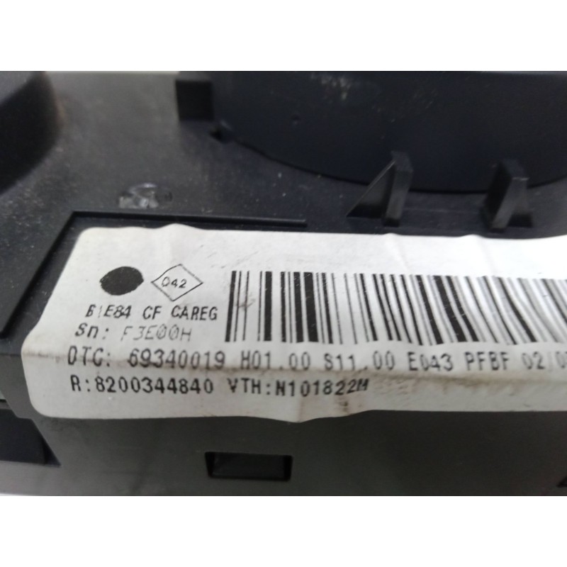 Recambio de mando climatizador para renault megane ii (bm0/1_, cm0/1_) 1.6 16v (bm0c, cm0c) referencia OEM IAM 8200344840  