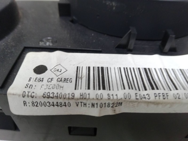 Recambio de mando climatizador para renault megane ii (bm0/1_, cm0/1_) 1.6 16v (bm0c, cm0c) referencia OEM IAM 8200344840  