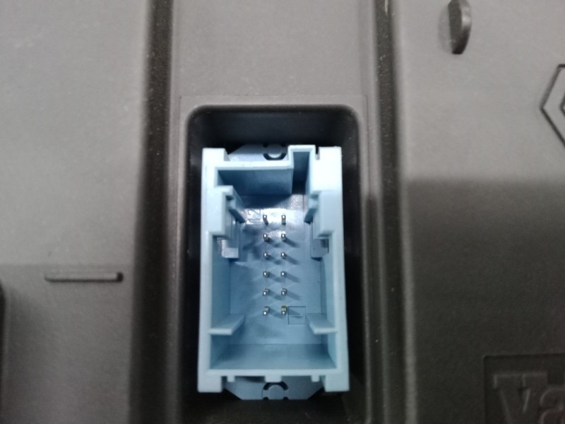 Recambio de mando climatizador para renault megane ii (bm0/1_, cm0/1_) 1.6 16v (bm0c, cm0c) referencia OEM IAM 8200344840  