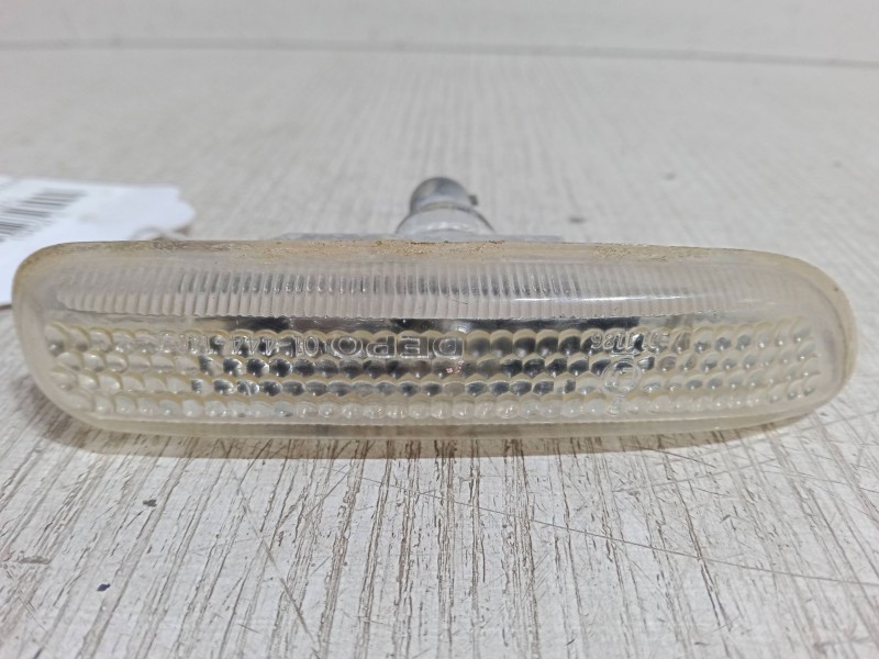 Recambio de intermitente lateral izquierdo para bmw 3 (e46) 320 d referencia OEM IAM   
