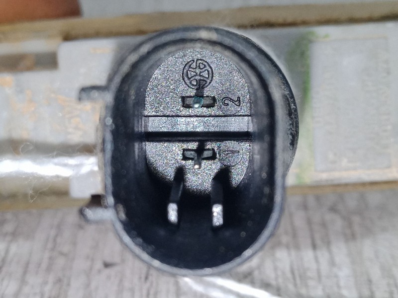 Recambio de intermitente lateral izquierdo para bmw 3 (e46) 320 d referencia OEM IAM   