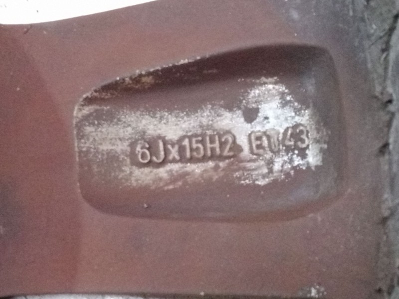 Recambio de llanta alumino 15´´ para peugeot 206 cc (2d) 1.6 16v (2dnfuf, 2dnfur) referencia OEM IAM   