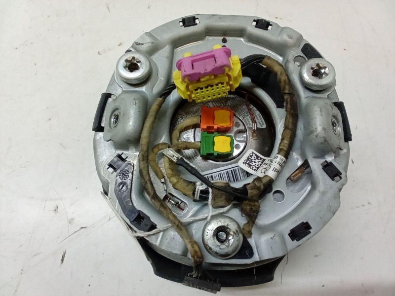 Recambio de airbag volante para audi a4 b7 (8ec) 3.0 tdi quattro referencia OEM IAM 8R0880201   Recambio de airbag volante para audi a4 b7 (8ec) 3.0 tdi quattro referencia OEM IAM 8R0880201