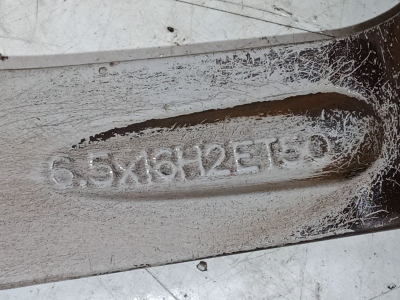 Recambio de llanta aluminio 16´´ para seat leon (1p1) 1.6 tdi referencia OEM IAM 65X16H2ET50  