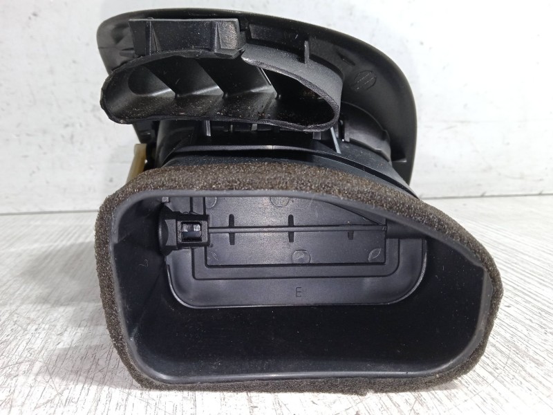 Recambio de aireador izquierdo para citroën xsara picasso (n68) 2.0 hdi referencia OEM IAM   