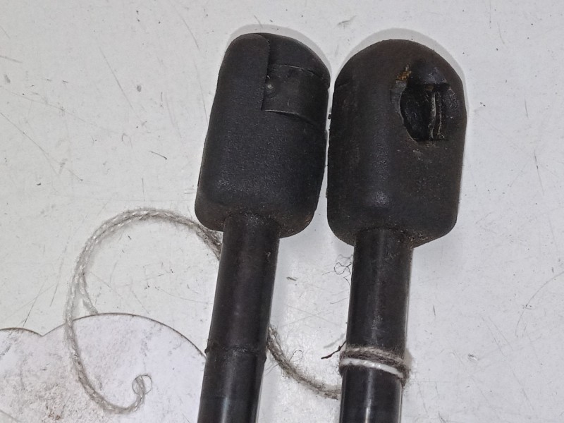 Recambio de amortiguadores capo para hyundai santa fé i (sm) 2.0 crdi referencia OEM IAM   