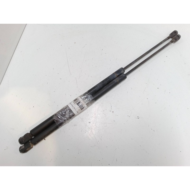 Recambio de amortiguadores malet/porton para honda civic vii hatchback (eu, ep, ev) 1.6 i (ep2, eu8, eu6) referencia OEM IAM   
