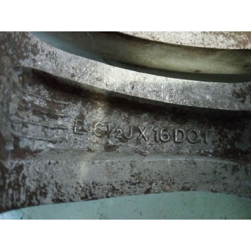 Recambio de llanta aluminio 16´´ para kia sportage ii (je_, km_) 2.0 crdi referencia OEM IAM 6.5Jx16-ET41  529101F200