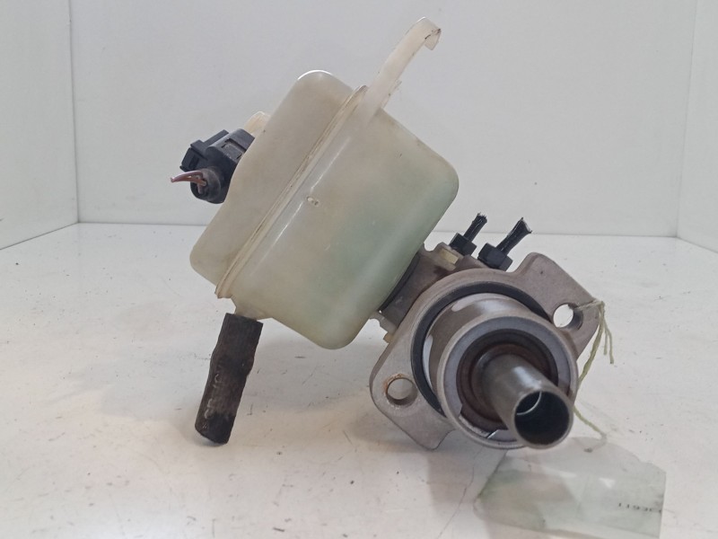 Recambio de bomba freno para volkswagen polo (9n_, 9a_) 1.2 referencia OEM IAM   