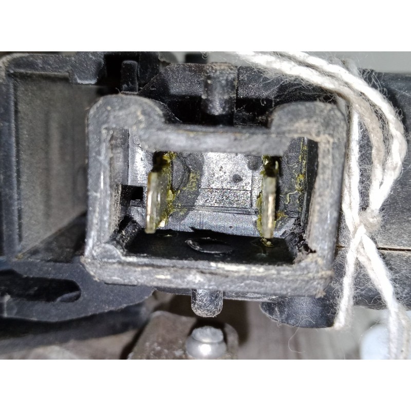 Recambio de cerradura puerta trasera derecha para renault laguna i (b56_, 556_) 1.8 (b56a/b) referencia OEM IAM   