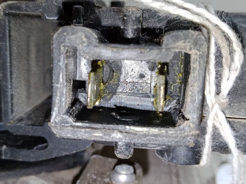 Recambio de cerradura puerta trasera derecha para renault laguna i (b56_, 556_) 1.8 (b56a/b) referencia OEM IAM   