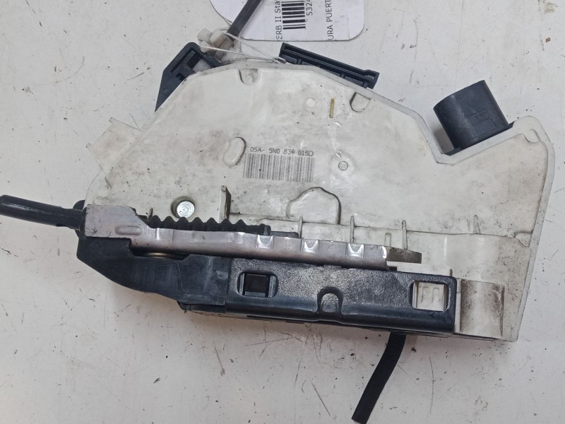 Recambio de cerradura puerta trasera izquierda para skoda superb ii station wagon (3t5) 2.0 tdi 16v referencia OEM IAM 5N083915D