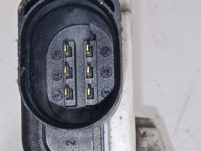 Recambio de cerradura puerta trasera izquierda para skoda superb ii station wagon (3t5) 2.0 tdi 16v referencia OEM IAM 5N083915D