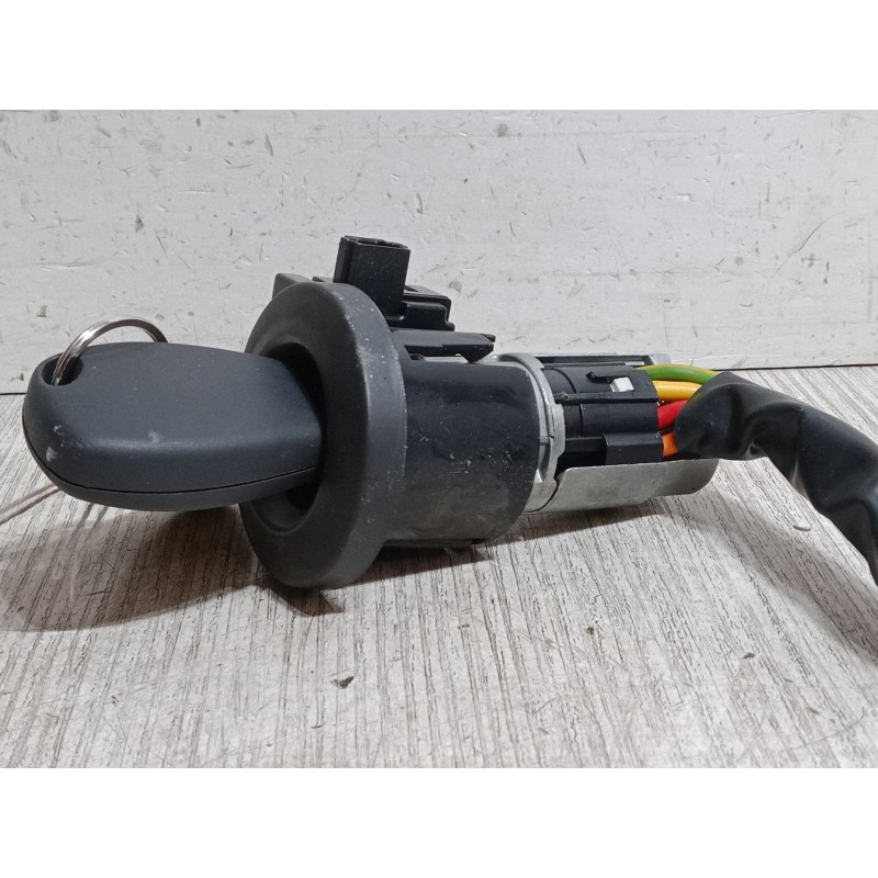 Recambio de clausor para dacia sandero 1.4 (bs0c, bs0a, bs0g, bs1f, bs0e) referencia OEM IAM 8200826300  17490601