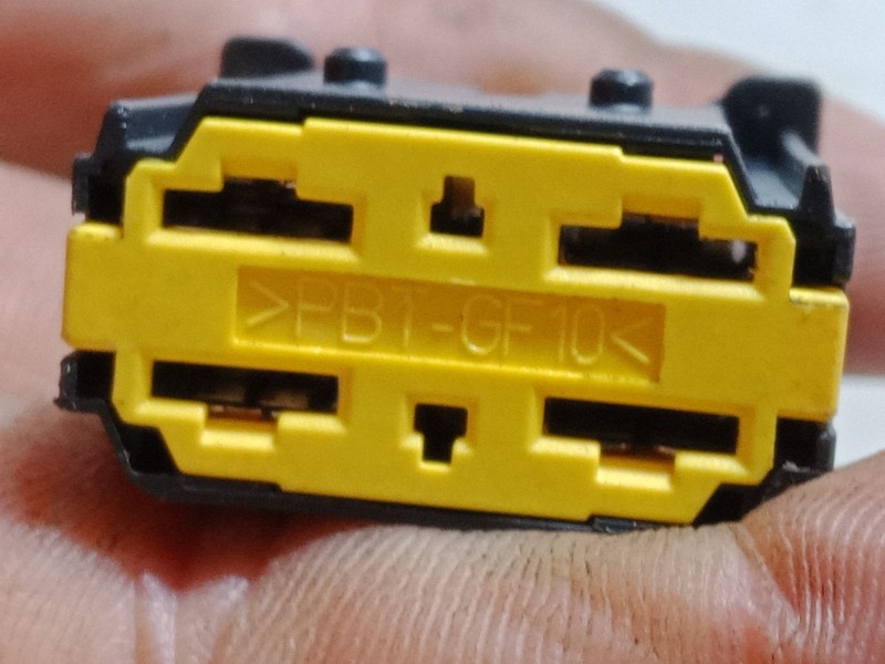 Recambio de clausor para dacia sandero 1.4 (bs0c, bs0a, bs0g, bs1f, bs0e) referencia OEM IAM 8200826300  17490601