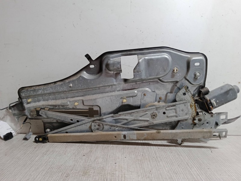 Recambio de elevalunas delantero derecho para renault laguna i (b56_, 556_) 1.8 (b56a/b) referencia OEM IAM   